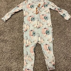 Posh Peanut “Jackie” long sleeve romper